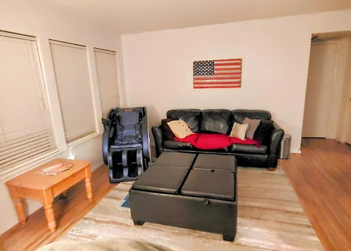 Private Rooms At Us75 Central Plano